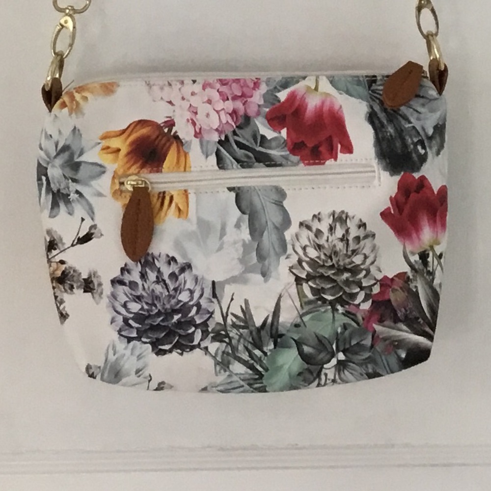 Floral white faux vegan leather adjustable shoulder bag with pocket